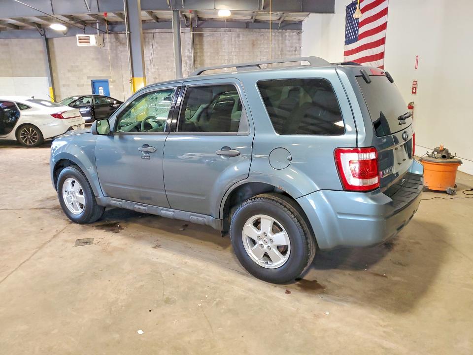 Photo 2 from auction – 2012 FORD ESCAPE with VIN 1FMCU0D78CKC12769