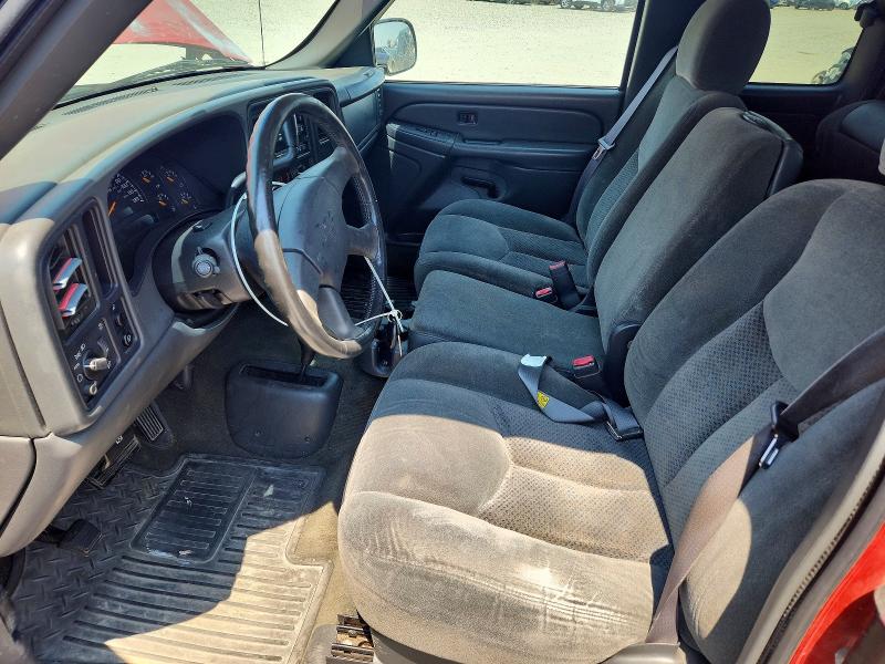 Photo 7 from auction – 2004 CHEVROLET SILVERADO with VIN 2GCEK19TX41319113
