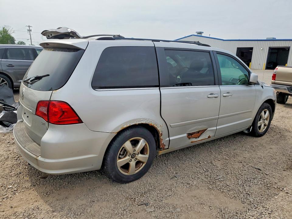 Photo 3 from auction – 2009 VOLKSWAGEN ROUTAN with VIN 2V8HW34169R586054