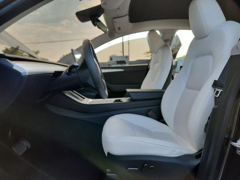 Photo 7 from auction – 2024 TESLA MODEL Y with VIN 7SAYGAEE9RF992889