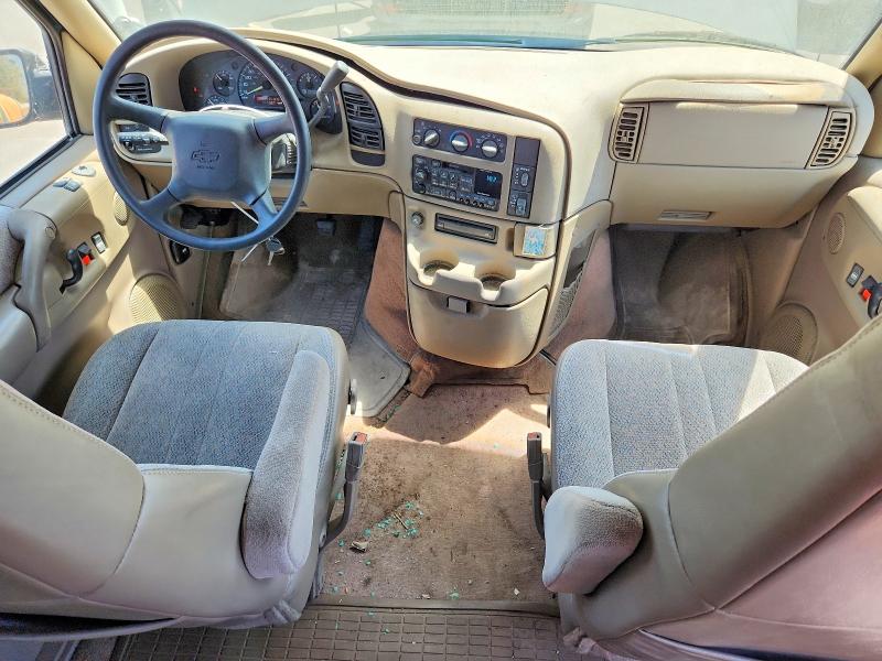 Photo 8 from auction – 1999 CHEVROLET ASTRO with VIN 1GNDM19W3XB119489