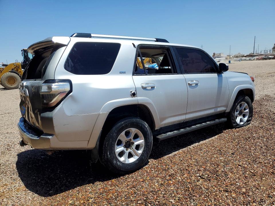 Photo 3 from auction – 2021 TOYOTA 4RUNNER with VIN JTEMU5JR5M5933283