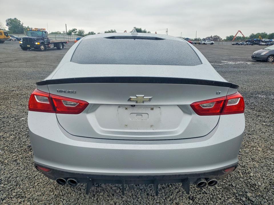 Photo 6 from auction – 2016 CHEVROLET MALIBU with VIN 1G1ZE5ST7GF208390