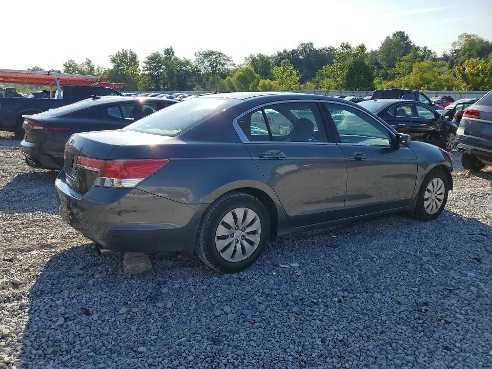Photo 3 from auction – 2011 HONDA ACCORD with VIN 1HGCP2F34BA148964