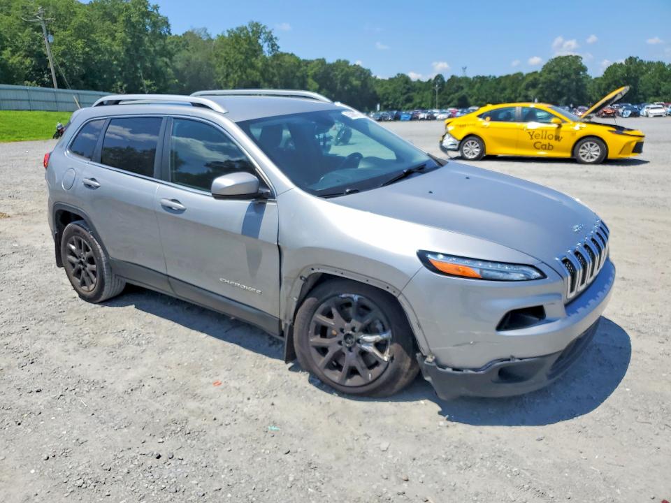 Photo 4 from auction – 2016 JEEP CHEROKEE with VIN 1C4PJLCBXGW212650