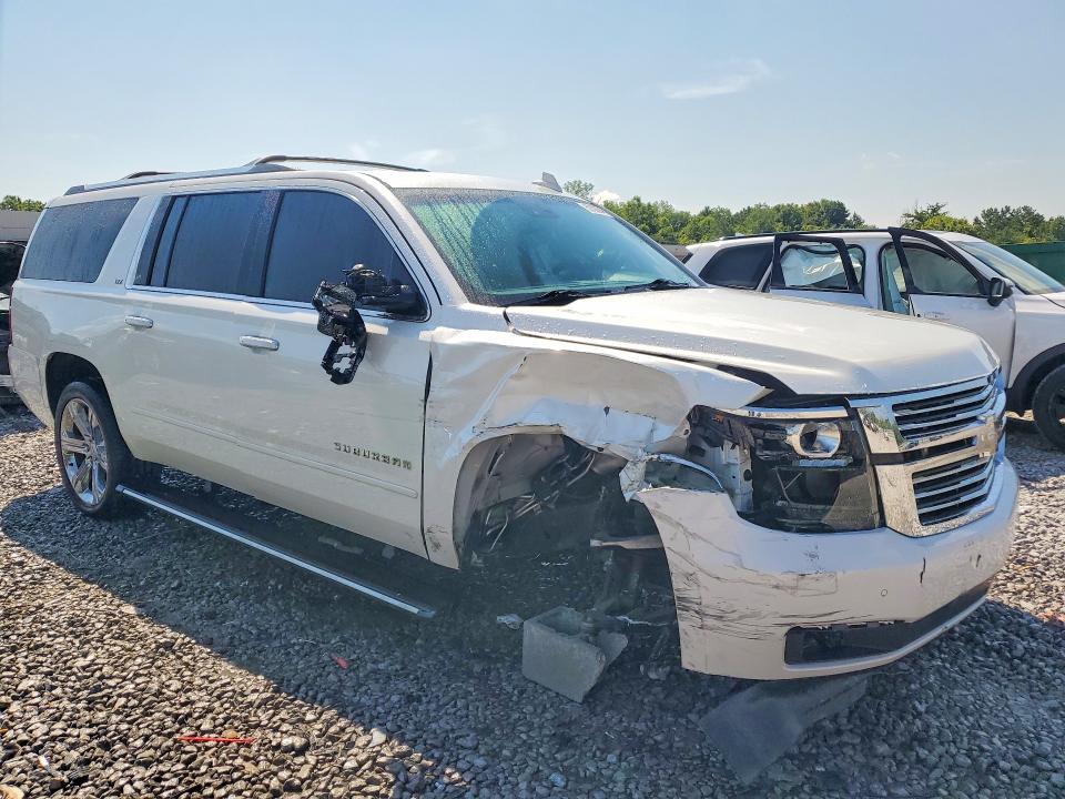 Photo 4 from auction – 2016 CHEVROLET SUBURBAN with VIN 1GNSCJKC6GR307859