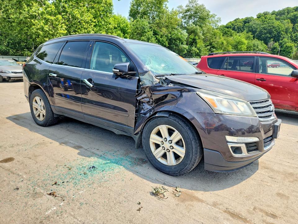 Photo 4 from auction – 2013 CHEVROLET TRAVERSE with VIN 1GNKVJKD1DJ177647