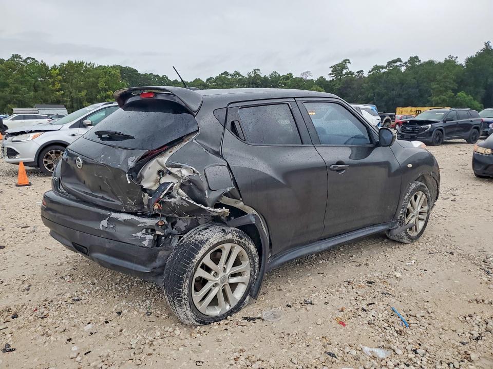 Photo 3 from auction – 2013 NISSAN JUKE with VIN JN8AF5MRXDT200952