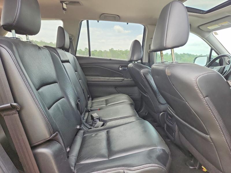 Photo 11 from auction – 2019 HONDA PILOT with VIN 5FNYF5H57KB029773