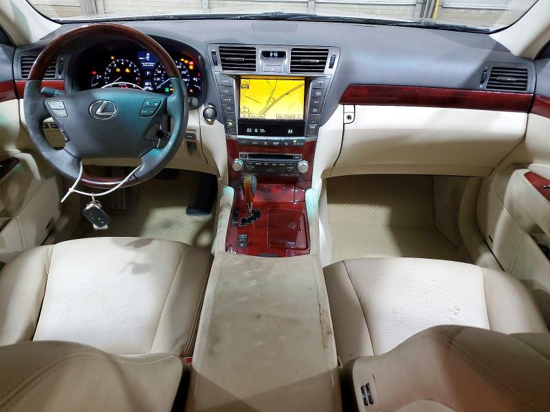 Photo 8 from auction – 2010 LEXUS LS with VIN JTHBL5EF7A5100576