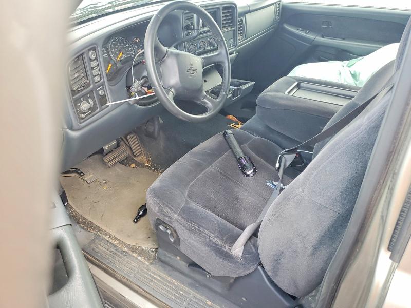 Photo 8 from auction – 2000 CHEVROLET SILVERADO with VIN 1GCEK19T5YE256054