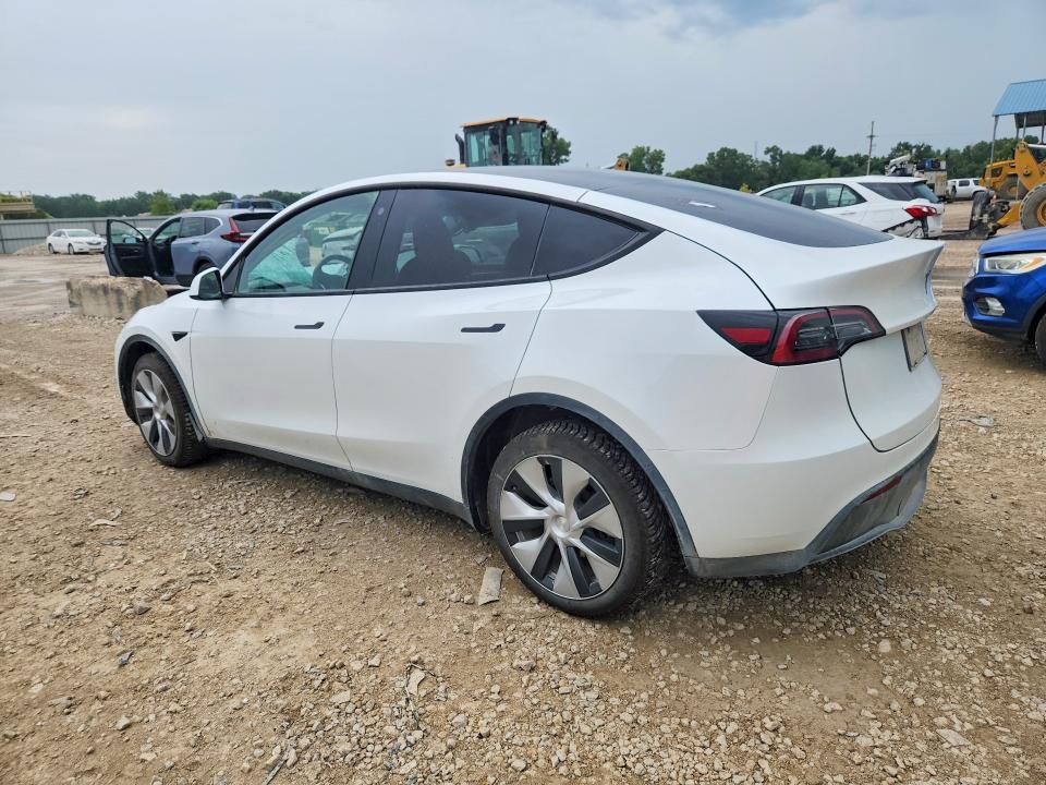 Photo 2 from auction – 2023 TESLA MODEL Y with VIN 7SAYGDEE6PF684657