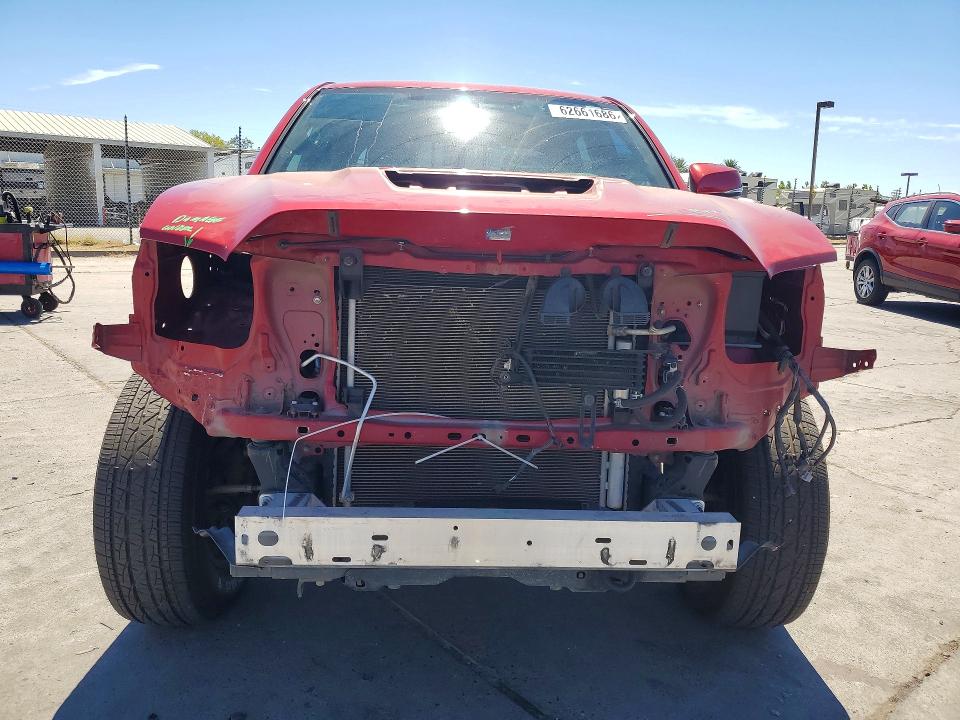 Photo 5 from auction – 2017 TOYOTA TACOMA with VIN 3TMAZ5CN1HM041602