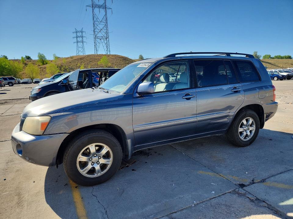 TOYOTA HIGHLANDER 2005 with VIN JTEEP21A350073189 - Photo from auction