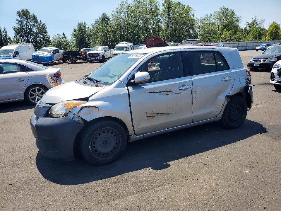 SCION XD 2014 with VIN JTKKUPB42E1045411 - Photo from auction