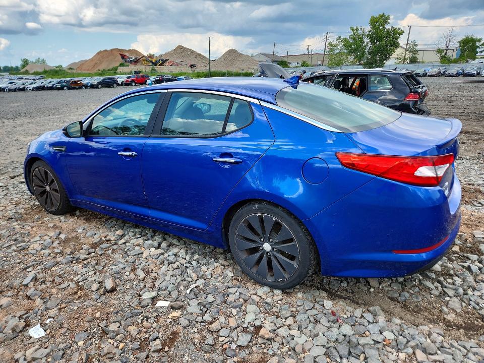 Photo 2 from auction – 2012 KIA OPTIMA with VIN 5XXGR4A67CG066448