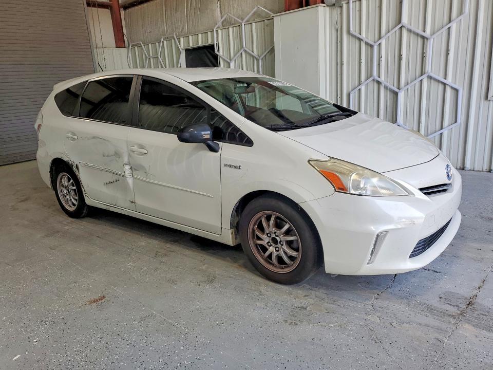 Photo 4 from auction – 2012 TOYOTA PRIUS V with VIN JTDZN3EU7C3178156
