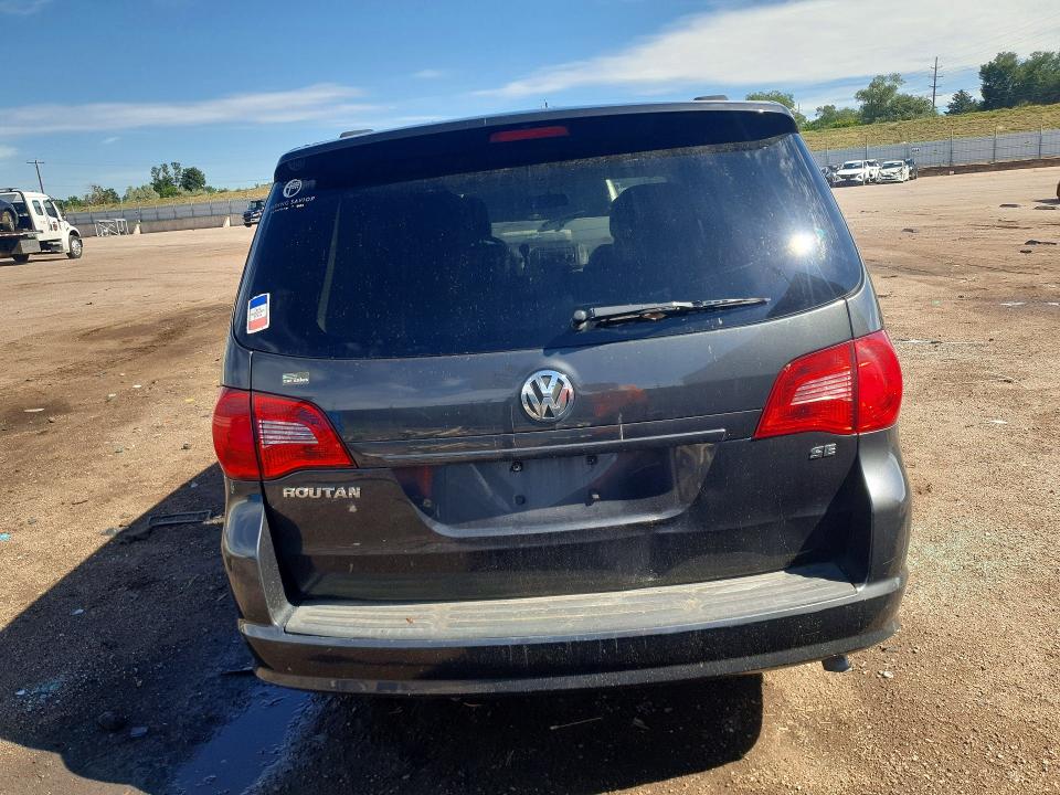 Photo 6 from auction – 2012 VOLKSWAGEN ROUTAN with VIN 2C4RVABG2CR276327