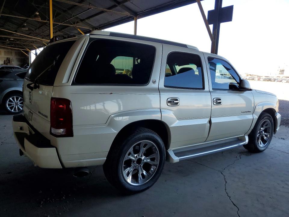Photo 3 from auction – 2003 CADILLAC ESCALADE with VIN 1GYEK63N44R167774