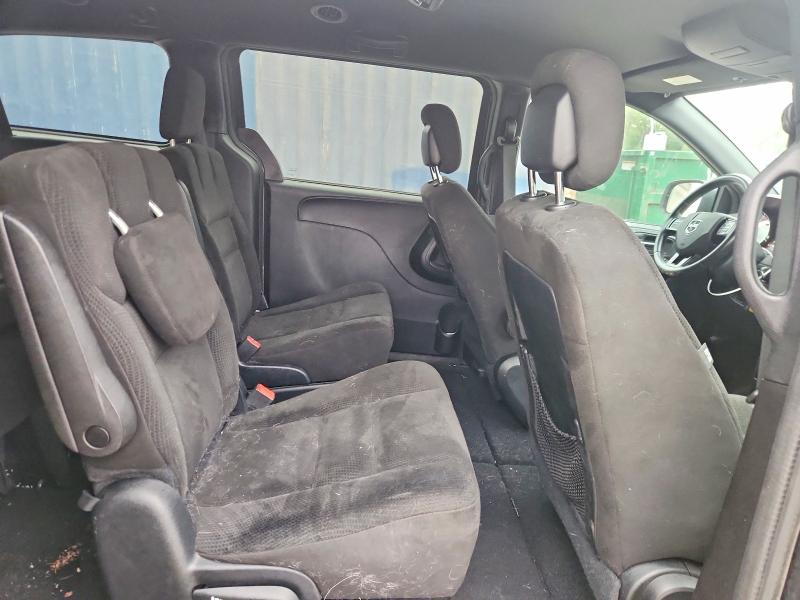 Photo 11 from auction – 2016 DODGE GRAND CARAVAN with VIN 2C4RDGBG1GR347853