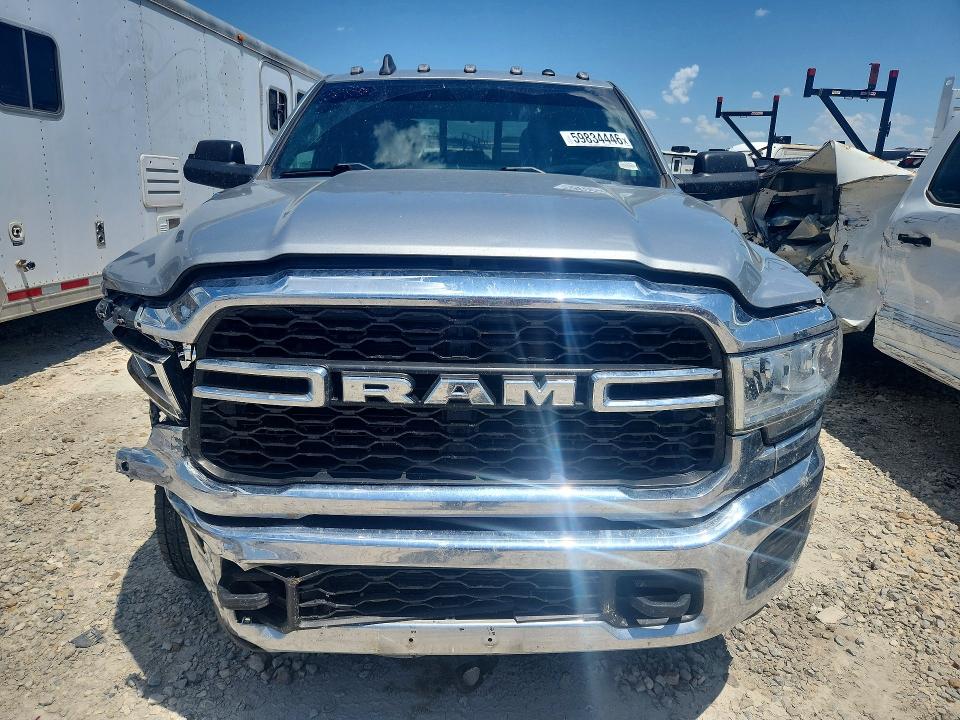 Photo 5 from auction – 2021 RAM 3500 with VIN 3C63RRGL9MG672879