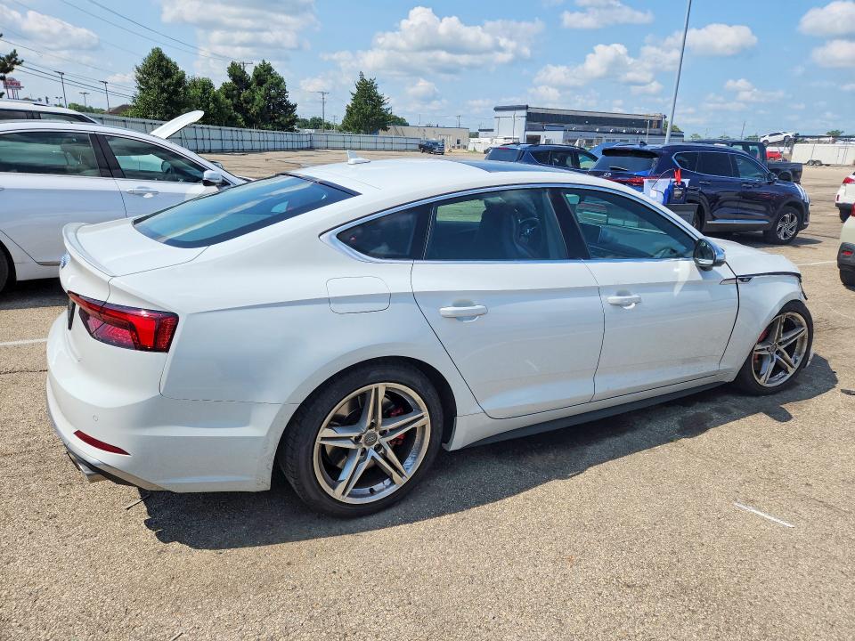Photo 3 from auction – 2018 AUDI S5 with VIN WAUC4CF5XJA132505