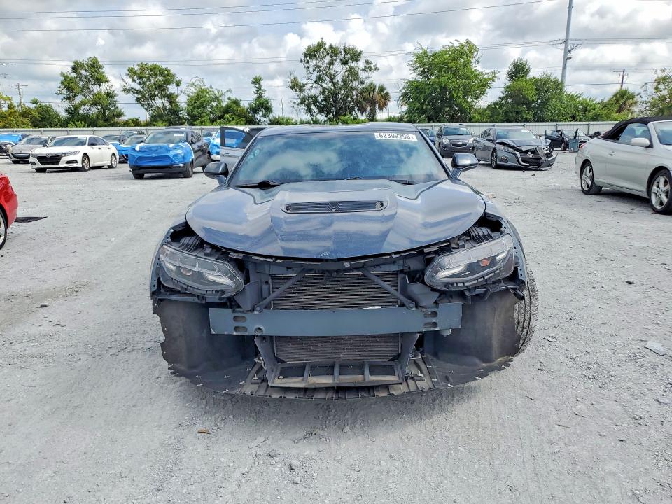 Photo 5 from auction – 2021 CHEVROLET CAMARO with VIN 1G1FF1R76M0140678