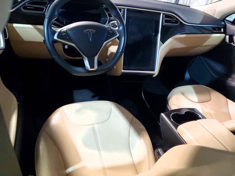 Photo 9 from auction – 2014 TESLA MODEL S with VIN 5YJSA1H12EFP45883