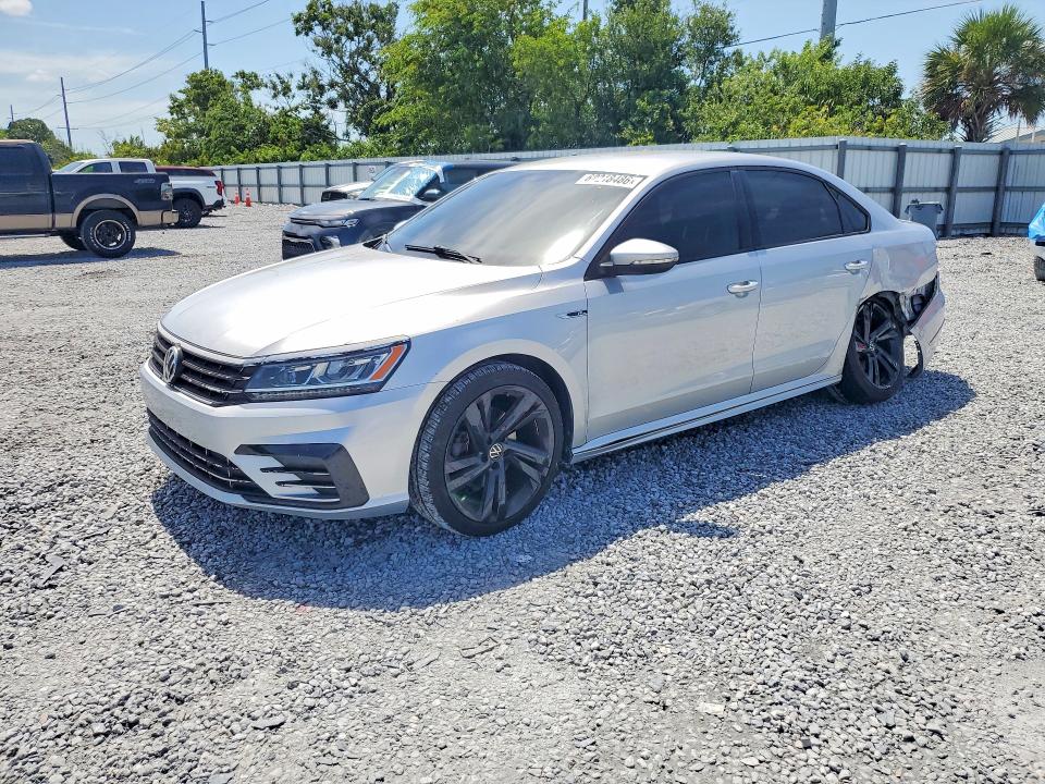 VOLKSWAGEN PASSAT 2018 with VIN 1VWAA7A30JC014366 - Photo from auction