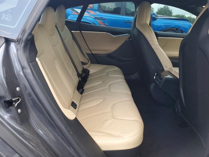 Photo 10 from auction – 2016 TESLA MODEL S with VIN 5YJSA1E25GF147996
