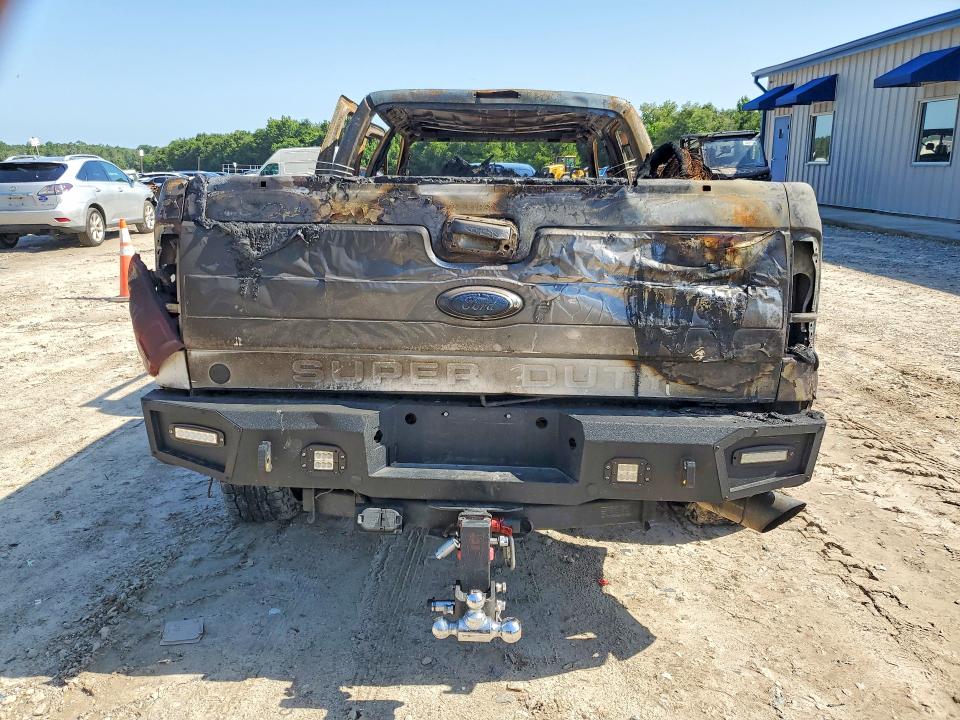 صورة رقم 6 من المزاد - 2014 FORD F250 مع VIN 1FT7W2BT2EEA64731