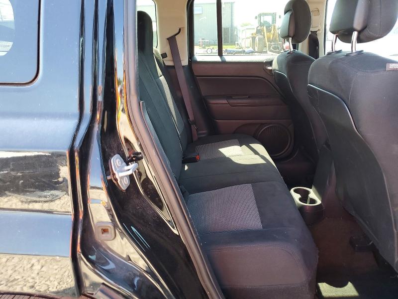 Photo 11 from auction – 2016 JEEP PATRIOT with VIN 1C4NJPBB4GD800295