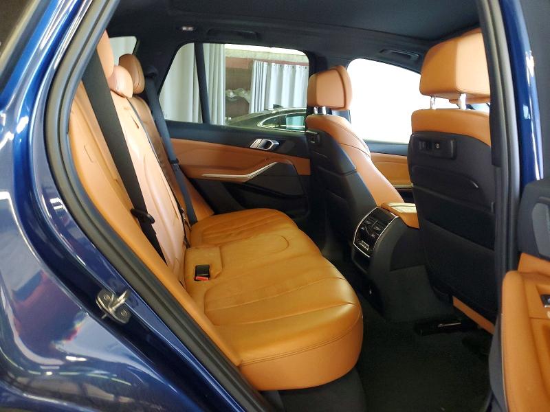Photo 11 from auction – 2019 BMW X5 with VIN 5UXJU2C56KLN49942