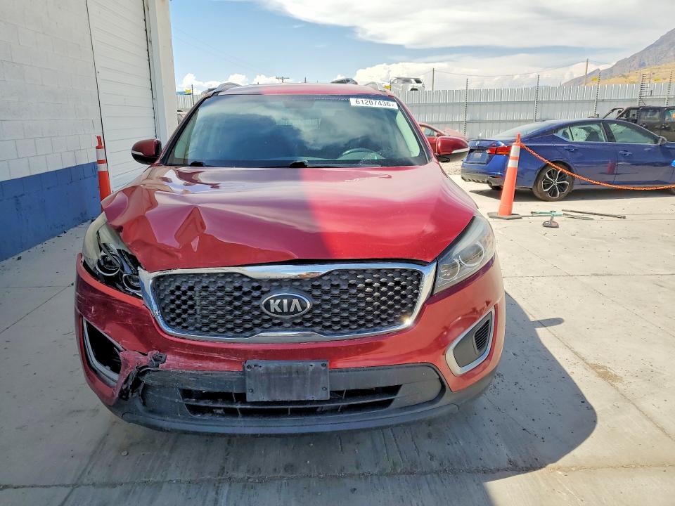 Photo 5 from auction – 2017 KIA SORENTO with VIN 5XYPGDA51HG190764