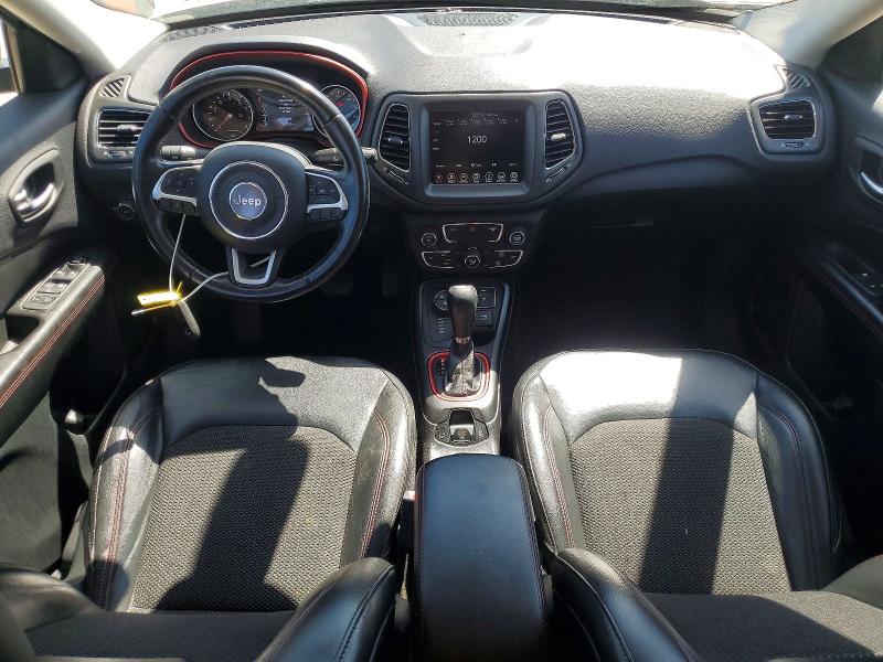 Photo 8 from auction – 2019 JEEP COMPASS with VIN 3C4NJDDB3KT744705