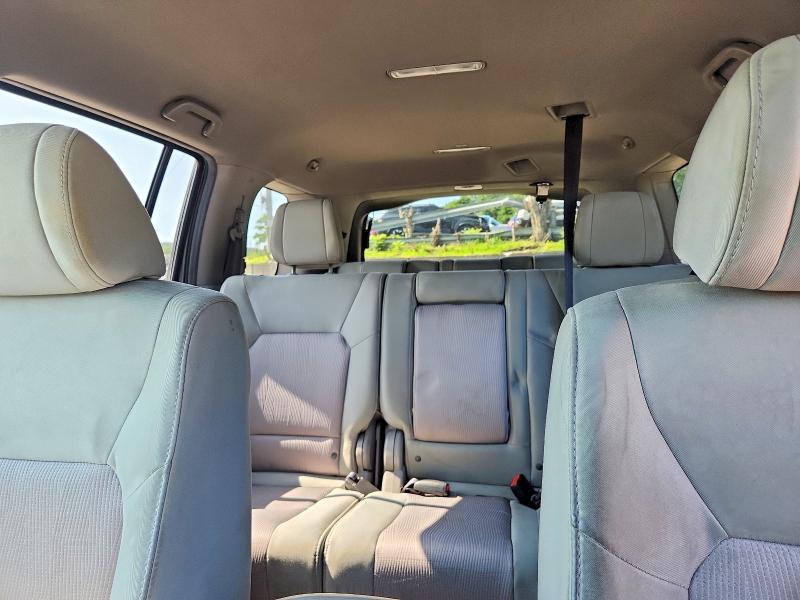 Photo 10 from auction – 2012 HONDA PILOT with VIN 5FNYF4H48CB004643