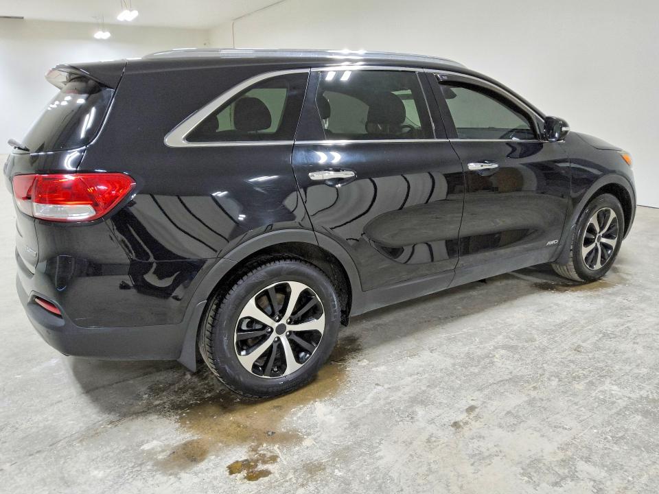 Photo 3 from auction – 2018 KIA SORENTO with VIN 5XYPHDA16JG360245