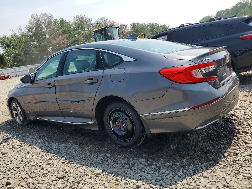 Photo 2 from auction – 2018 HONDA ACCORD with VIN 1HGCV1F48JA004938