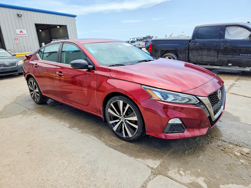 Photo 4 from auction – 2019 NISSAN ALTIMA with VIN 1N4BL4CV6KC174225