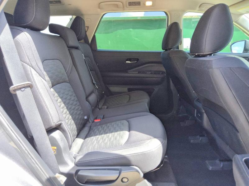 Photo 11 from auction – 2022 NISSAN PATHFINDER with VIN 5N1DR3AA0NC229179