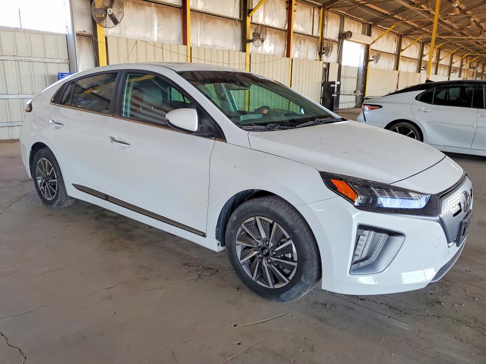 Photo 4 from auction – 2021 HYUNDAI IONIQ with VIN KMHC85LJ1MU081897