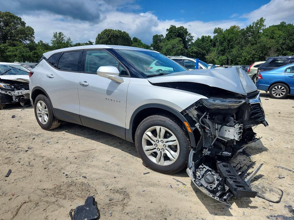 Photo 4 from auction – 2020 CHEVROLET BLAZER with VIN 3GNKBCRS4LS546362