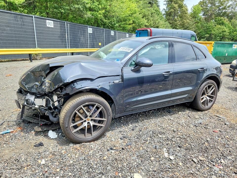 PORSCHE MACAN 2024 with VIN WP1AA2A57RLB21240 - Photo from auction