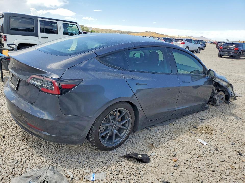 Photo 3 from auction – 2022 TESLA MODEL 3 with VIN 5YJ3E1EA0NF194415