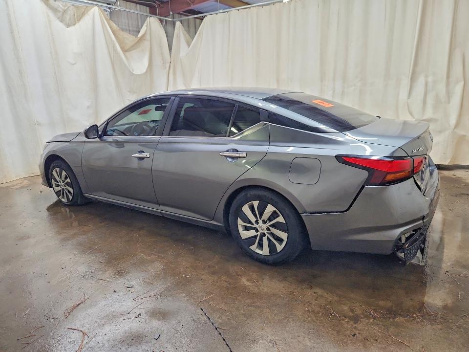 Photo 2 from auction – 2022 NISSAN ALTIMA with VIN 1N4BL4BV4NN346696