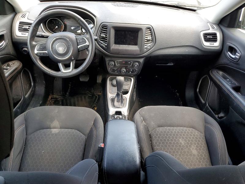 Photo 8 from auction – 2018 JEEP COMPASS with VIN 3C4NJDAB0JT231995