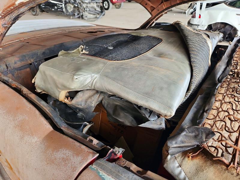 Photo 10 from auction – 1957 CHEVROLET CLASSIC with VIN VC578262845
