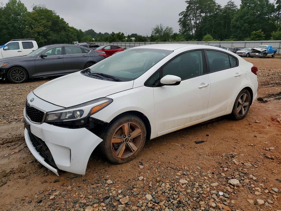 KIA FORTE 2018 with VIN 3KPFL4A74JE225504 - Photo from auction