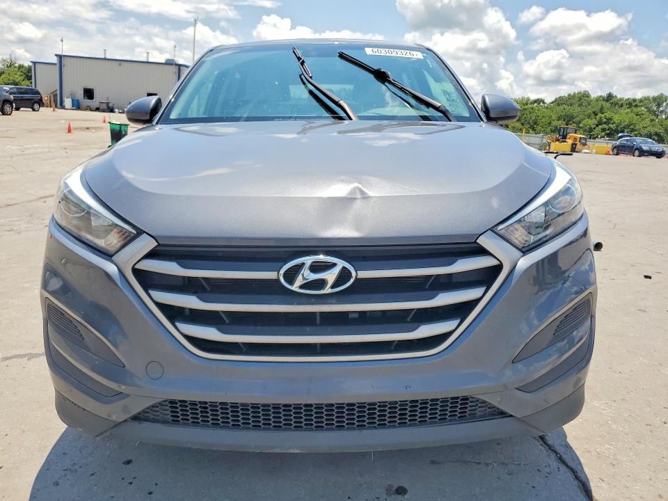 Photo 5 from auction – 2018 HYUNDAI TUCSON with VIN KM8J23A43JU752265