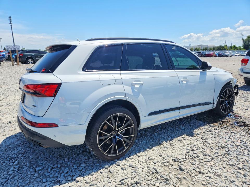 Photo 3 from auction – 2025 AUDI Q7 with VIN WA1LVBF78SD031498